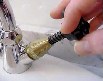 action-rodoir-siege-robinet-melangeur