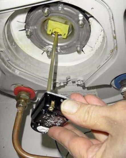 installer-thermostat-accumulateur-electrique
